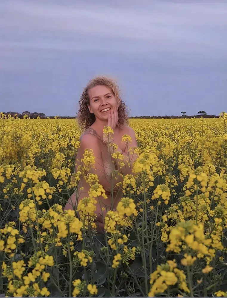 Erotic massage Geelong masseuse Alice outdoors in a canola field Erotic massage Geelong masseuse Alice outdoors in a canola field