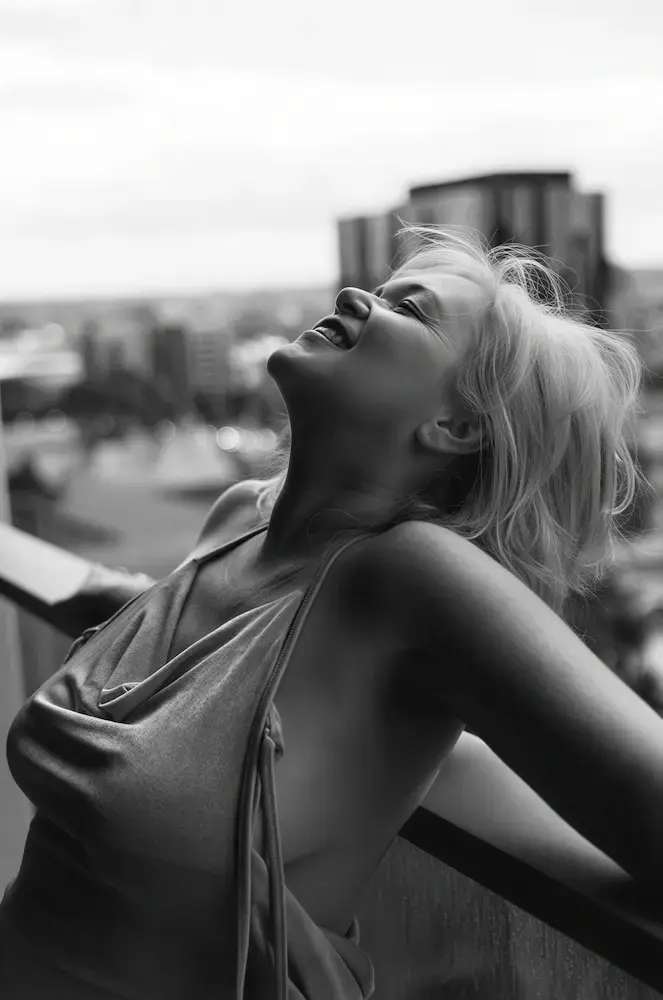 Lingam massage Melbourne, Mae, lingam and sensual massage masseuse Lingam massage Melbourne, Mae, lingam and sensual massage masseuse